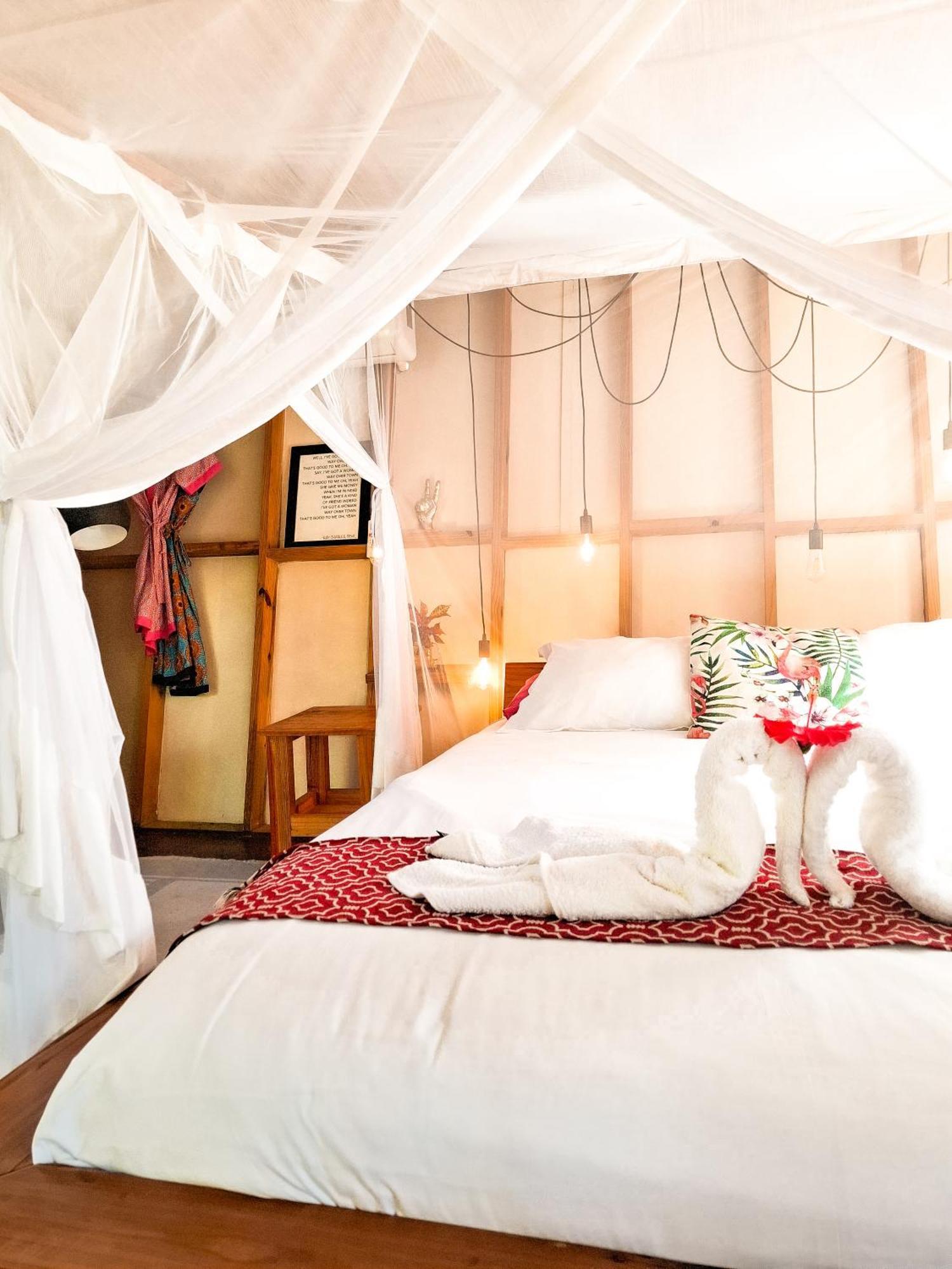 Mozambeat Motel Praia do Praia do Tofo Екстериор снимка